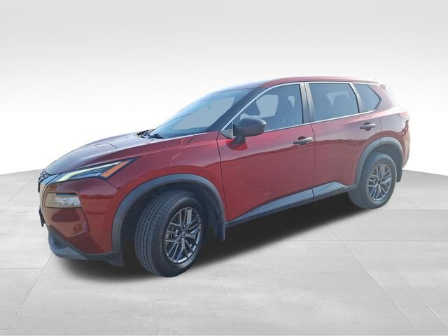 Used 2023 Red Nissan S image 4