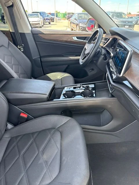 2024 Volkswagen Atlas SE w/Tech - Photo 33