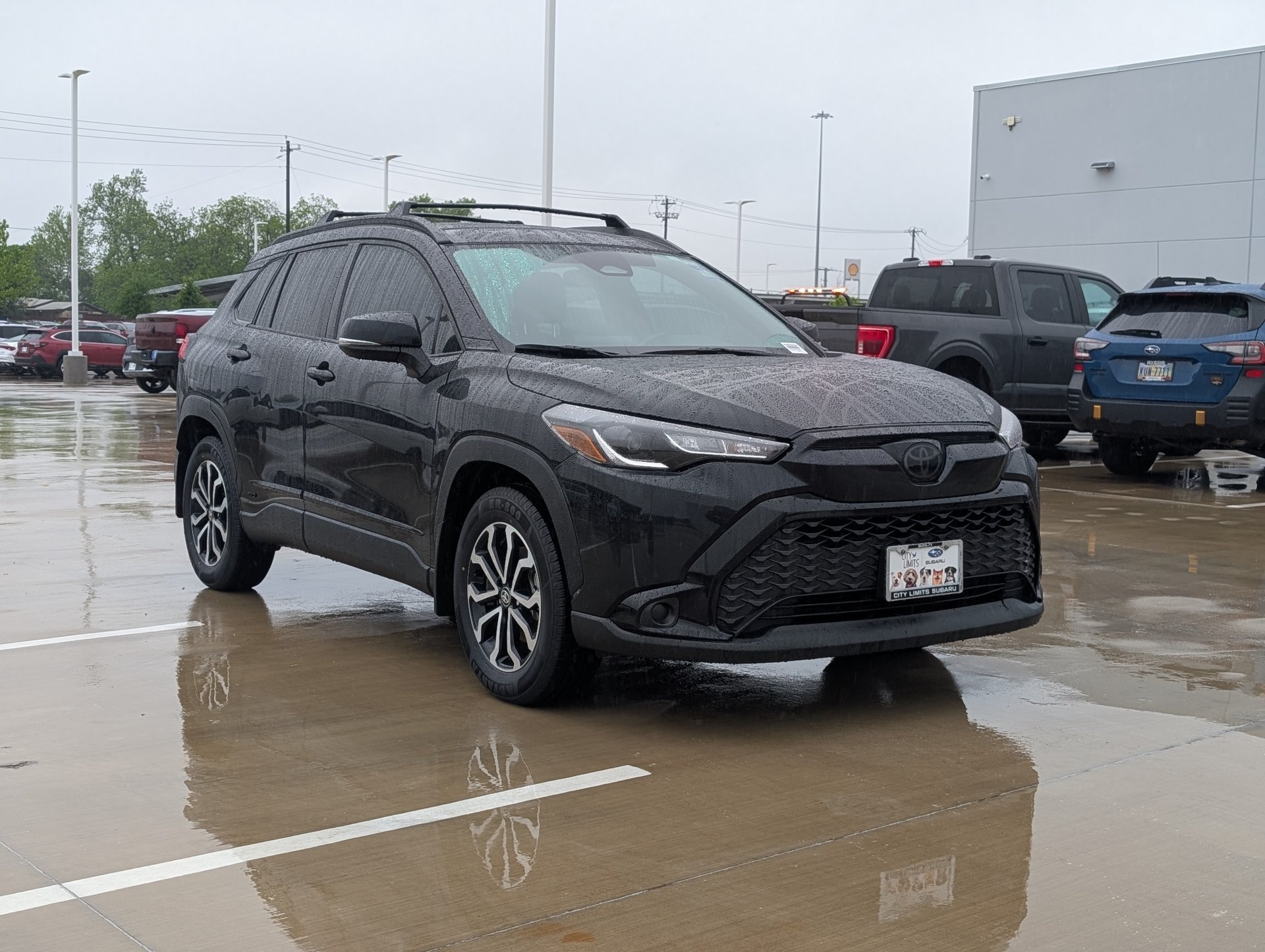 Used 2023 Black Toyota Hybrid SE image 7