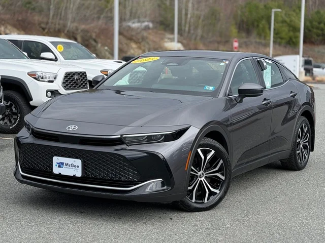 2023 Toyota Crown XLE