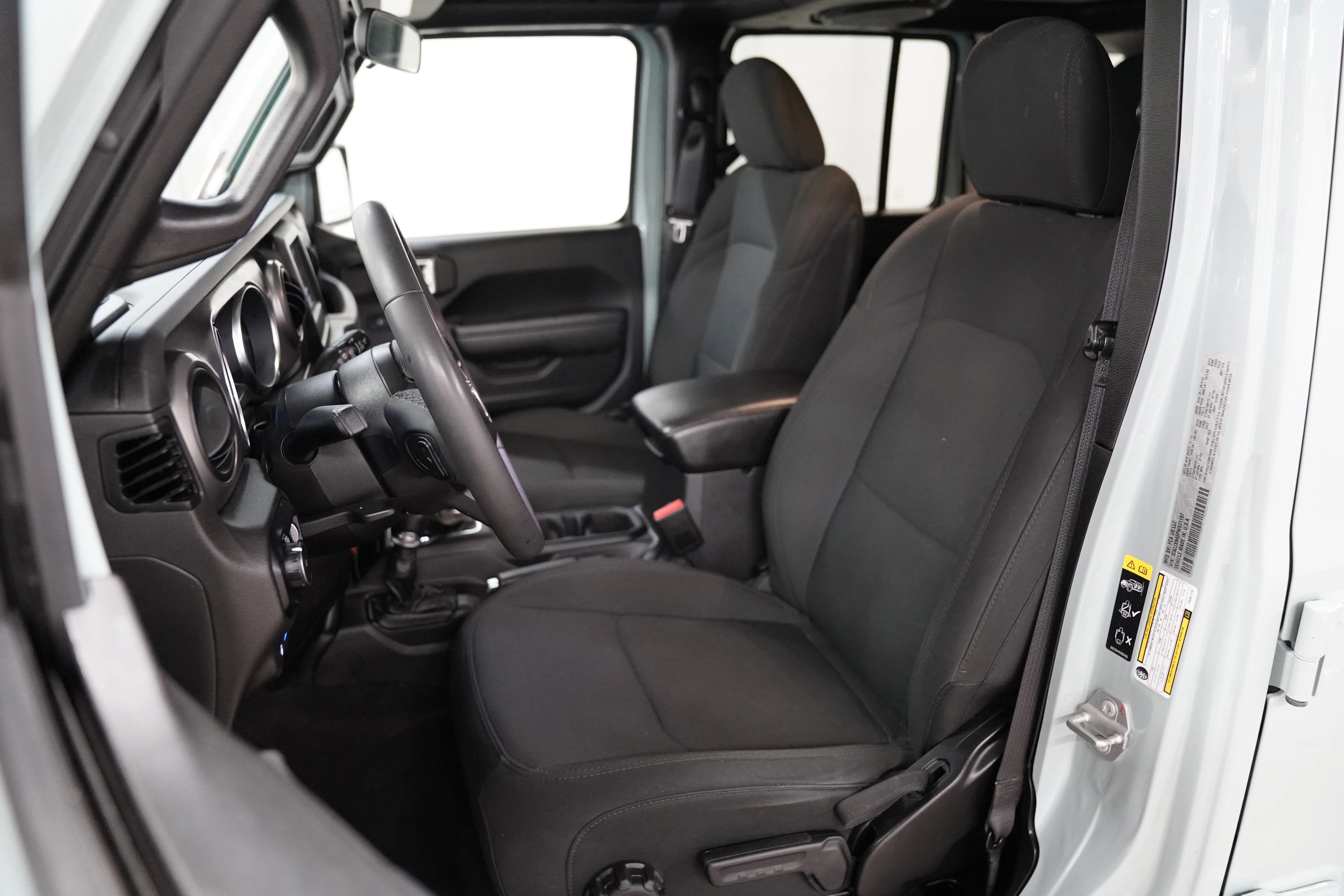 Used 2023 Earl Clearcoat Jeep Willys 4xe image 4