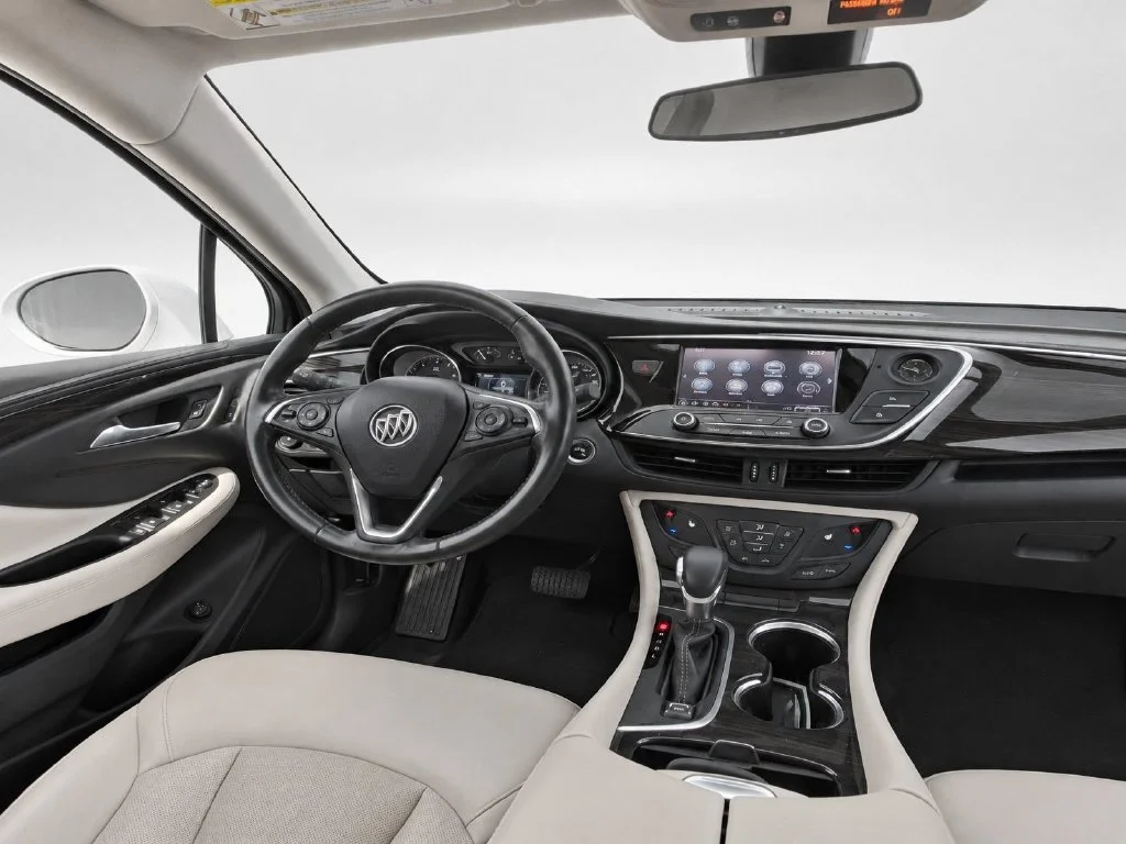 Used 2019 White Buick Essence image 37