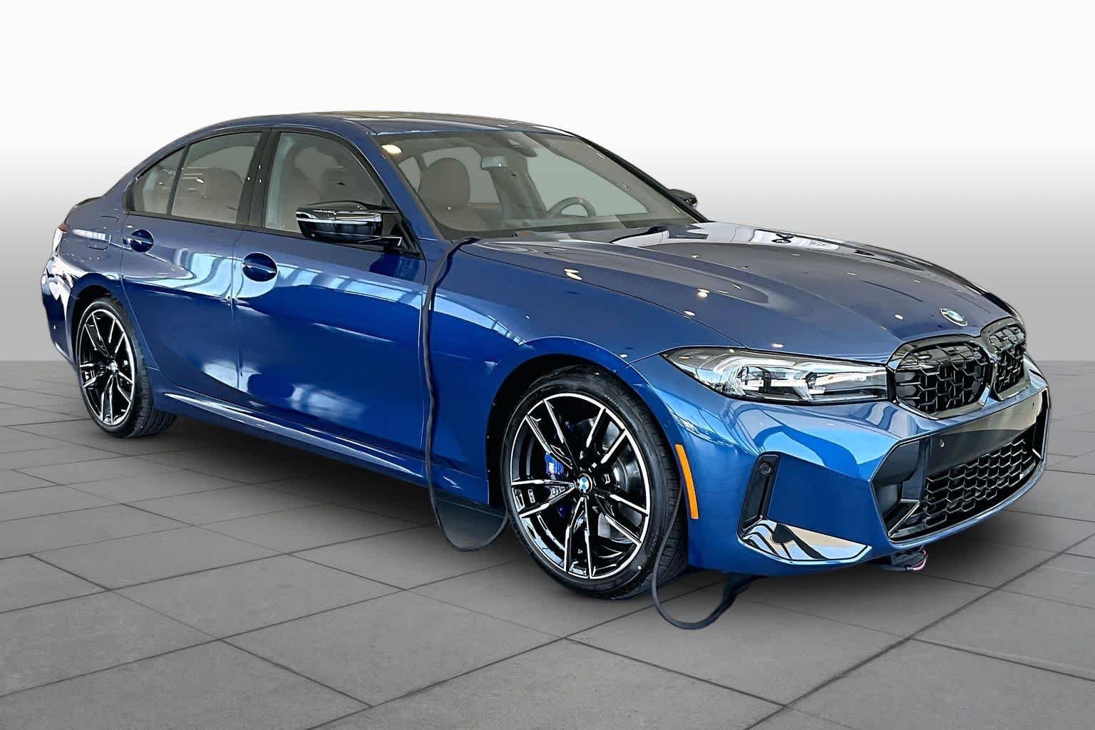 New 2026 Avus Blue Metallic BMW M340i xDrive image 2