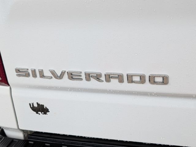 Used 2023 Summit White Chevrolet RST image 32