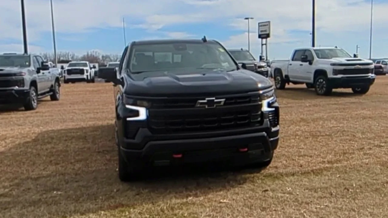 2025 Chevrolet Silverado 1500 RST - Photo 27