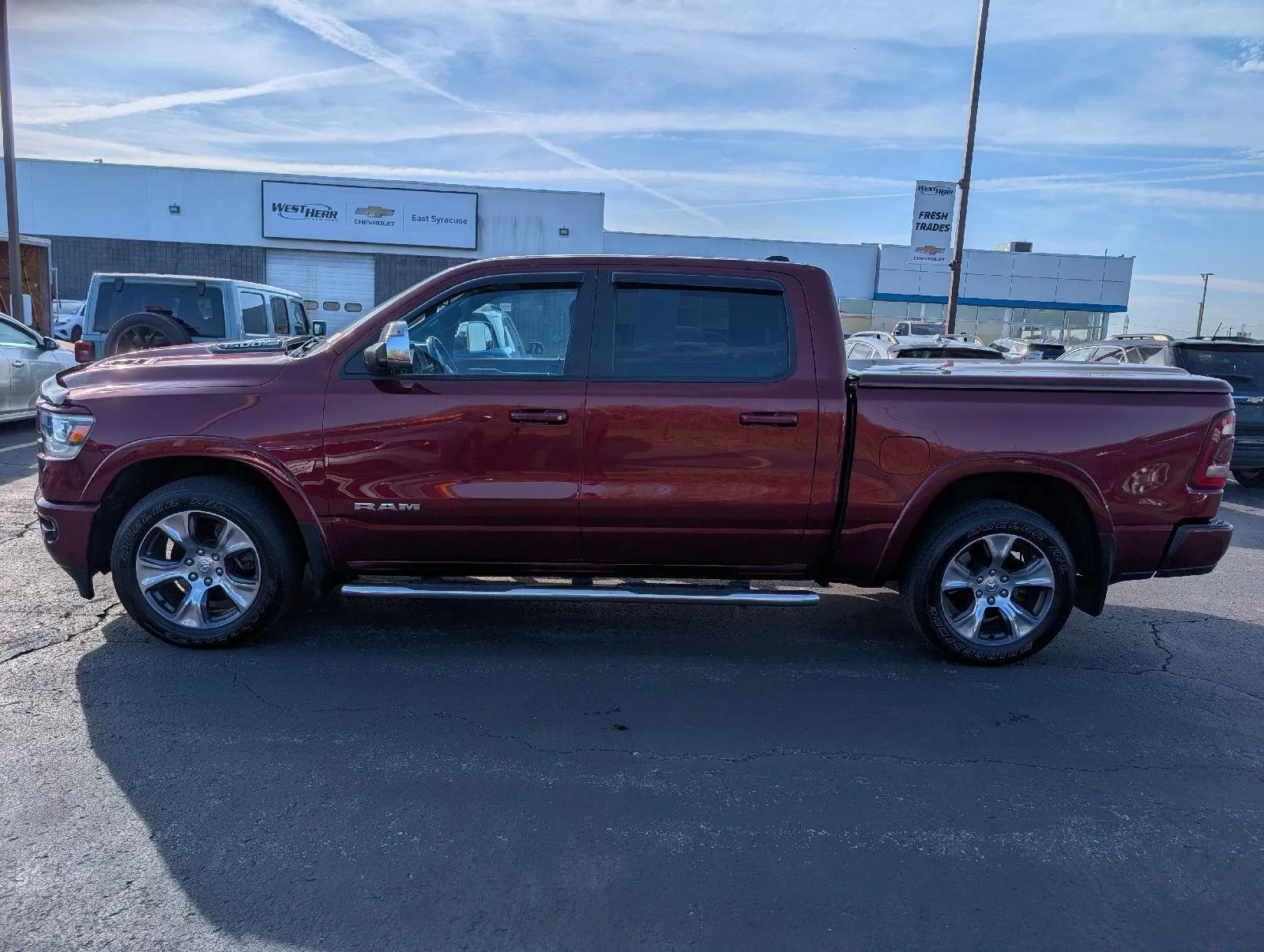 Used 2019 Delmonico Red Pearlcoat Ram Laramie image 5