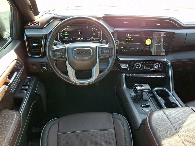 Used 2025 Black GMC Denali image 11