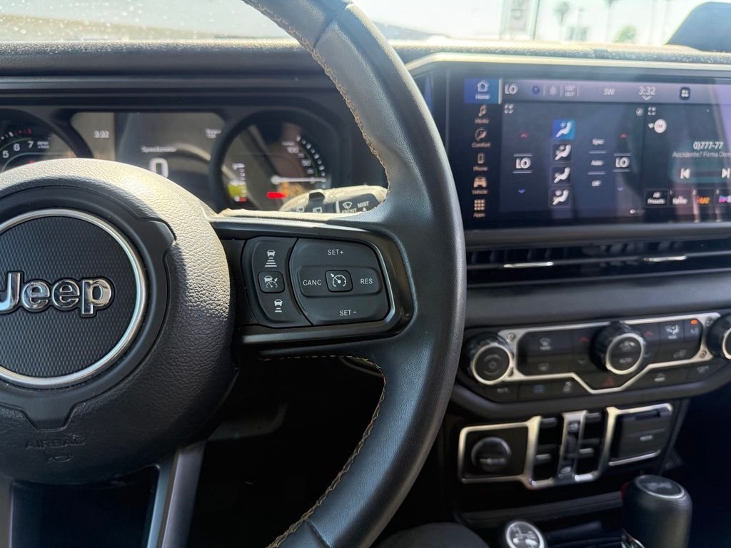 Used 2024 Silver Jeep Sport S 4xe image 8