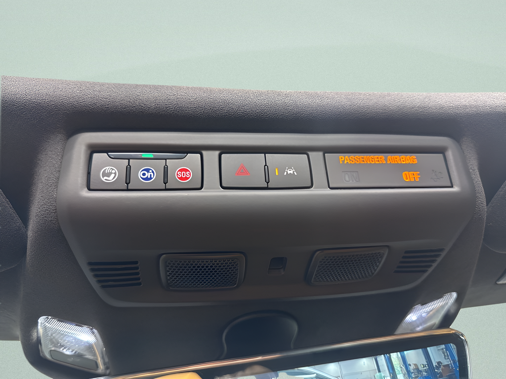 Used 2024 Gray Chevrolet Stingray 3LT image 12