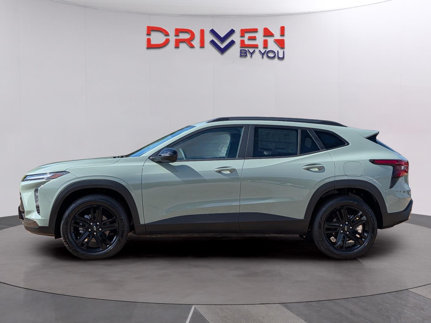 New 2026 Cacti Green Chevrolet ACTIV image 2