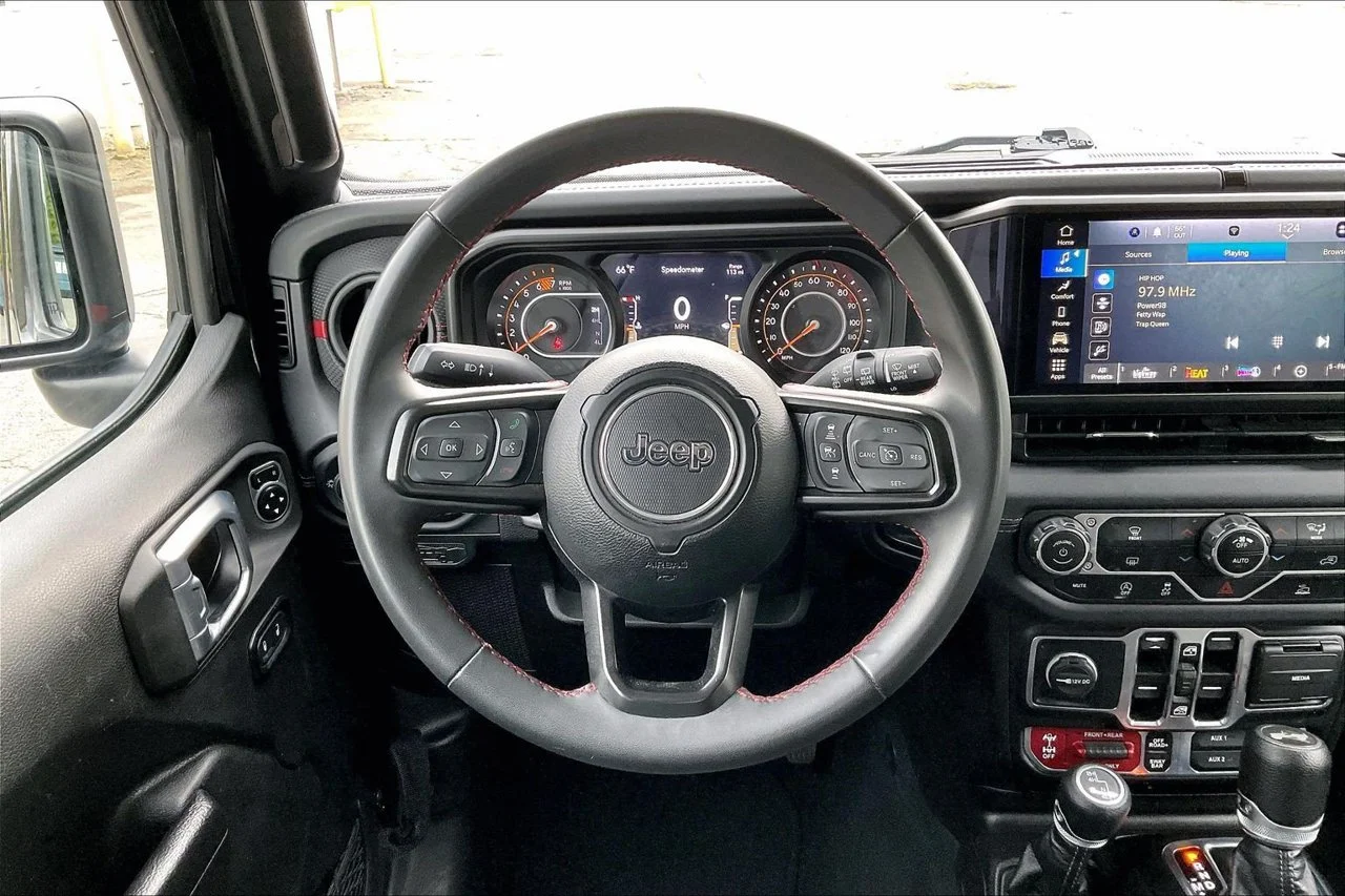 Certified Used 2024 Black Jeep Rubicon image 9