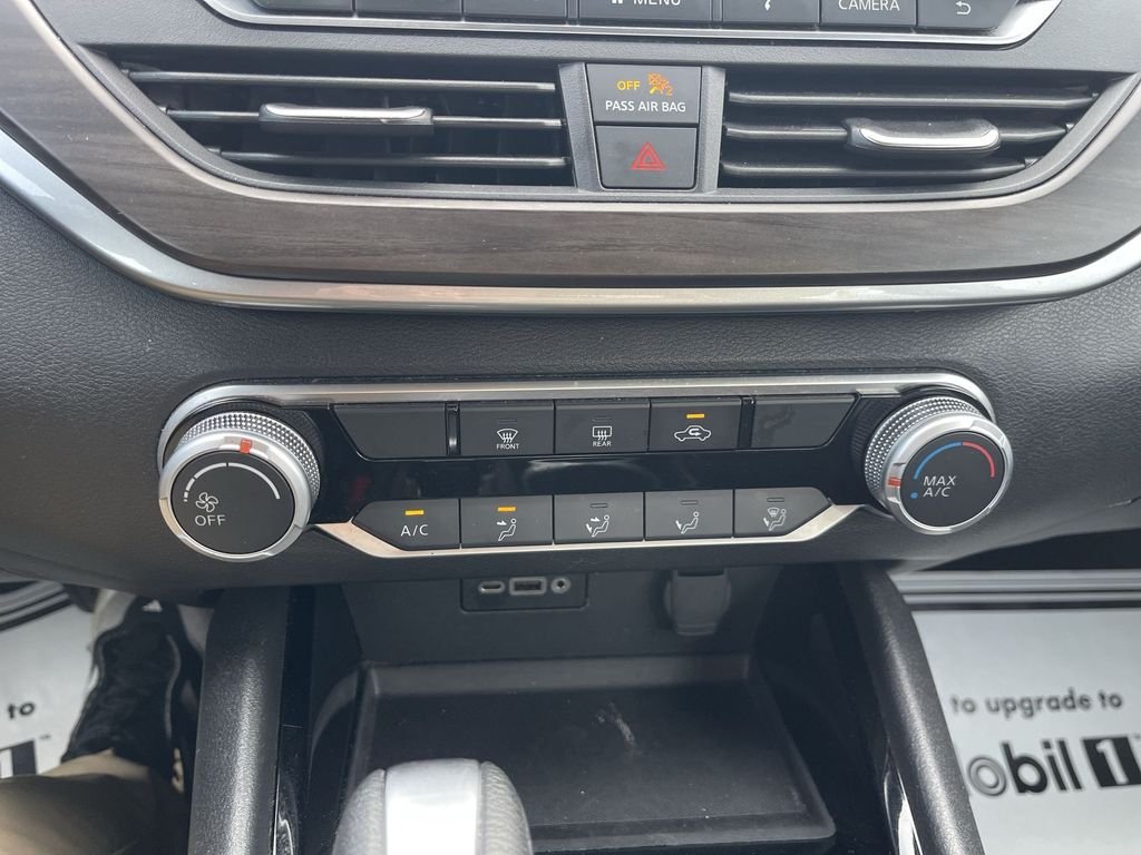 Used 2024 Gray Nissan 2.5 SV image 18