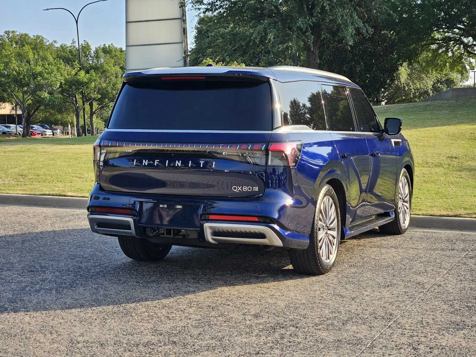 Certified Used 2025 Grand Blue INFINITI SENSORY image 8