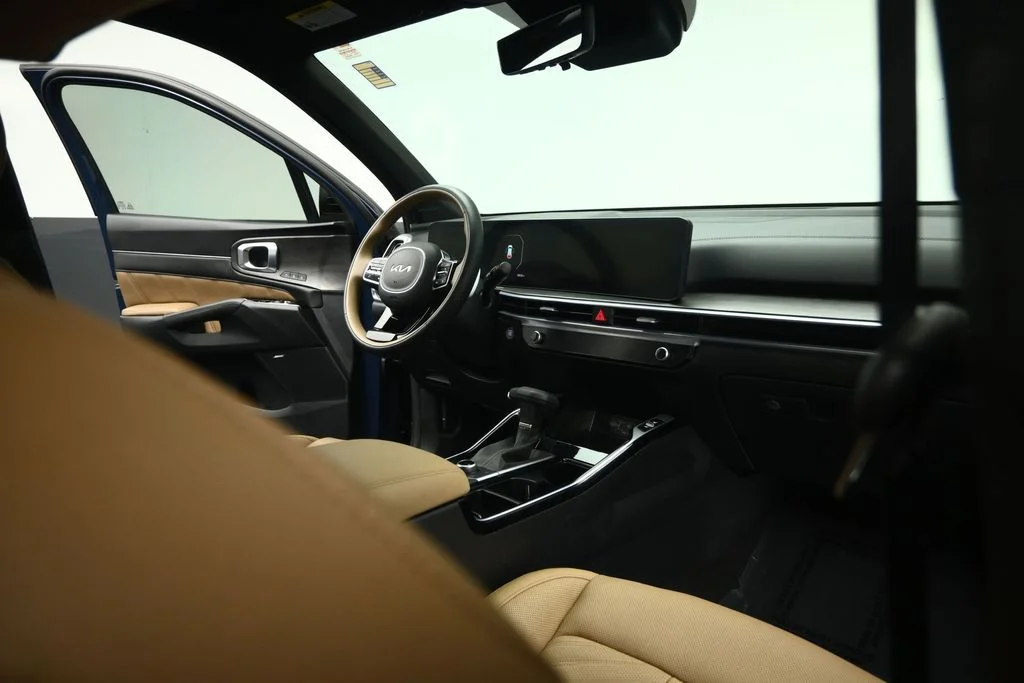 Certified Used 2025 Black Kia X-Line SX Prestige image 60
