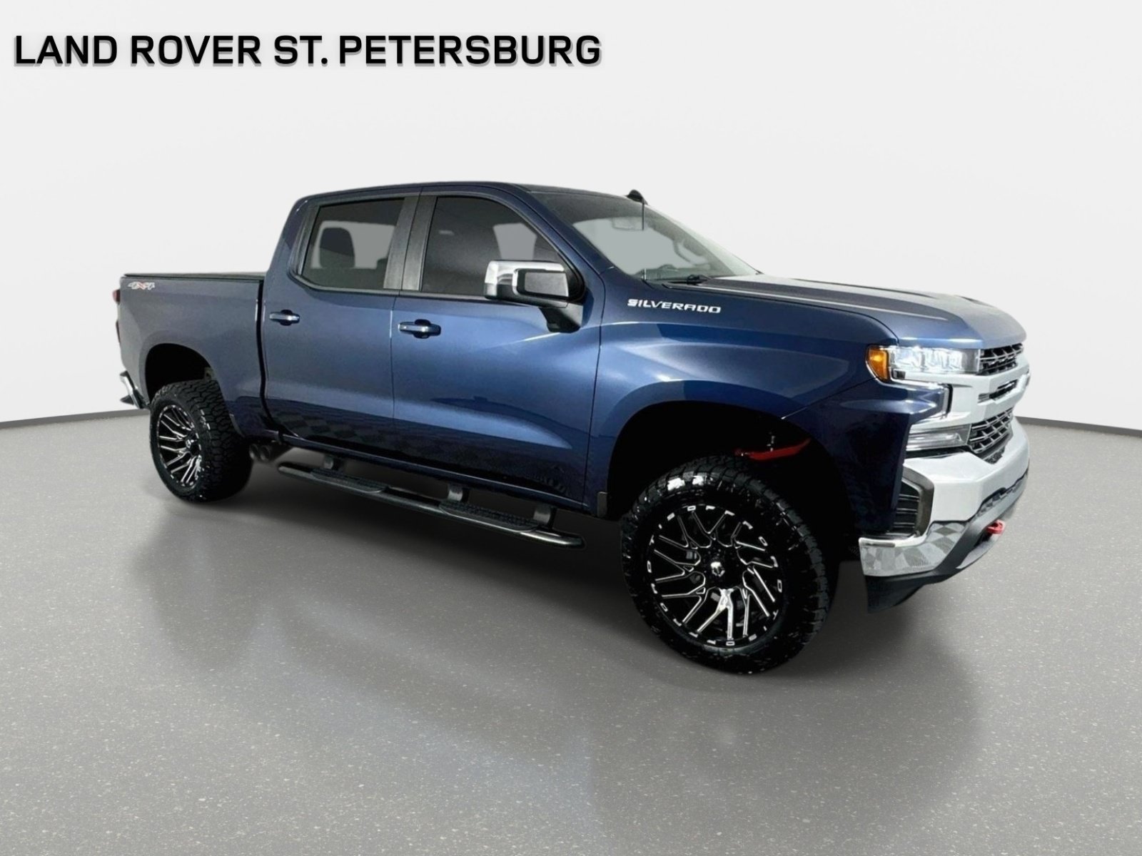 Used 2021 Northsky Blue Metallic Chevrolet LT image 3