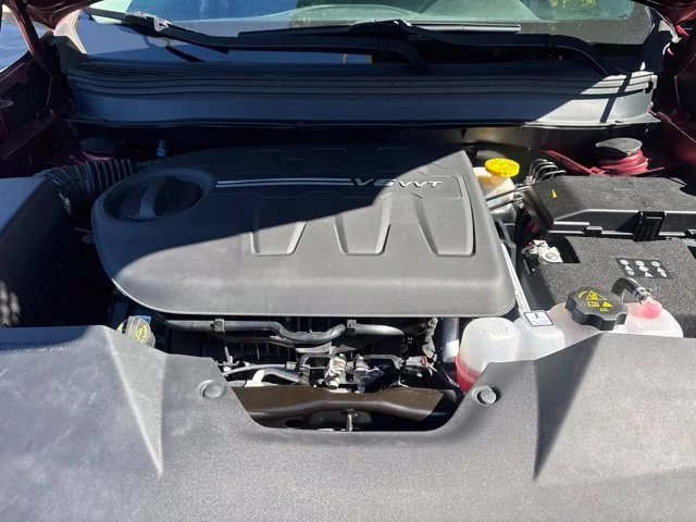 Used 2019 Red Jeep Limited image 17