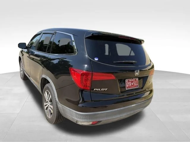 Used 2017 Black Honda EX image 6
