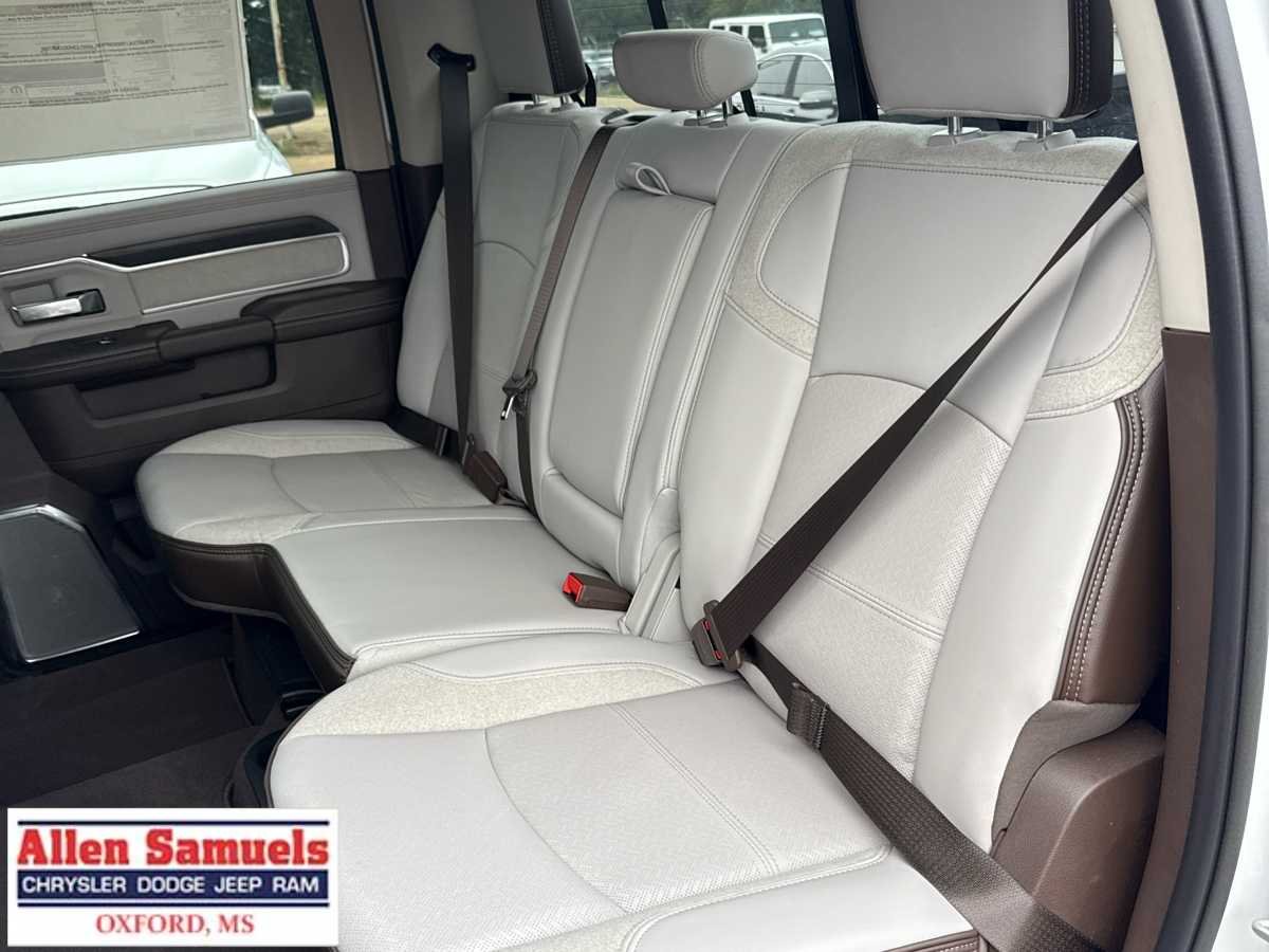 2026 RAM 2500 Laramie - Photo 18