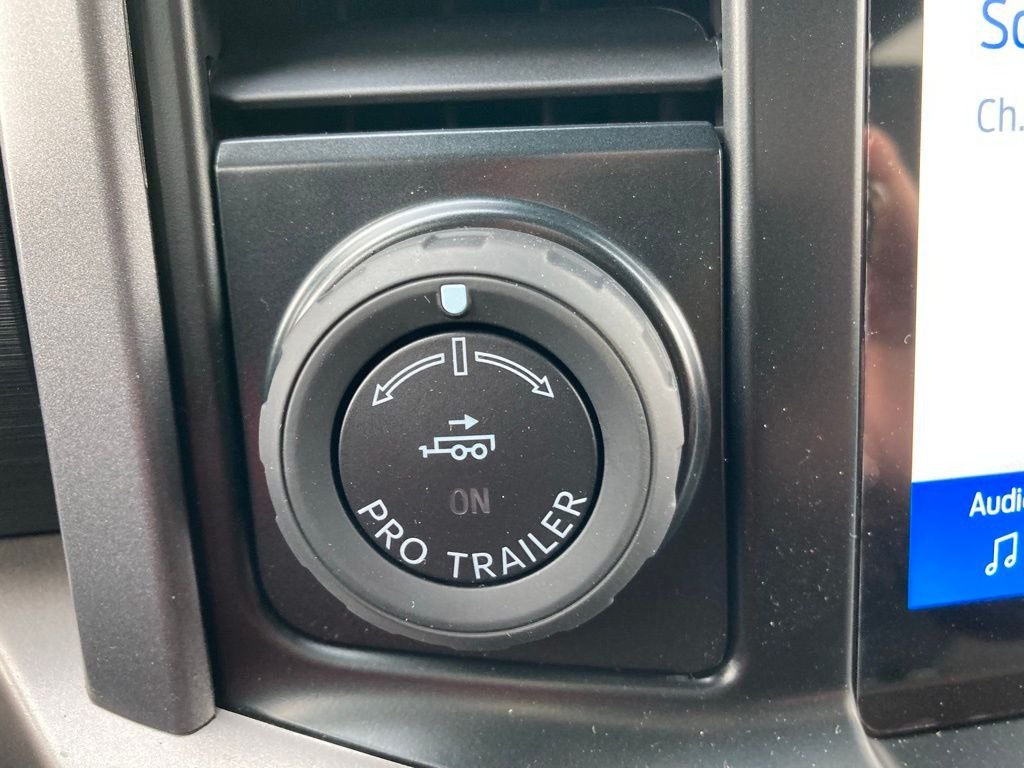 Used 2025 Gray Ford XLT image 36