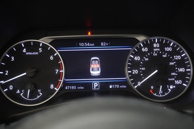 Used 2025  Nissan SV image 19