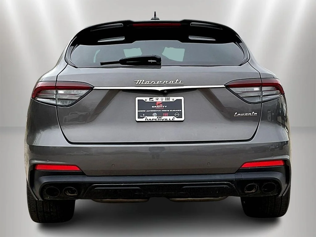 Used 2022 Grigio Maratea Metallic Maserati Modena image 5