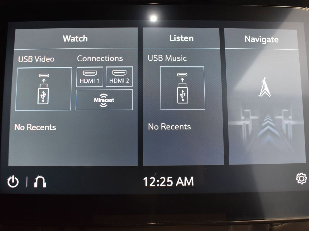 2021 CADILLAC ESCALADE - Image 35