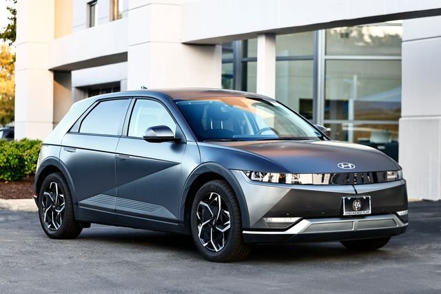 2024 Hyundai IONIQ 5 SEL