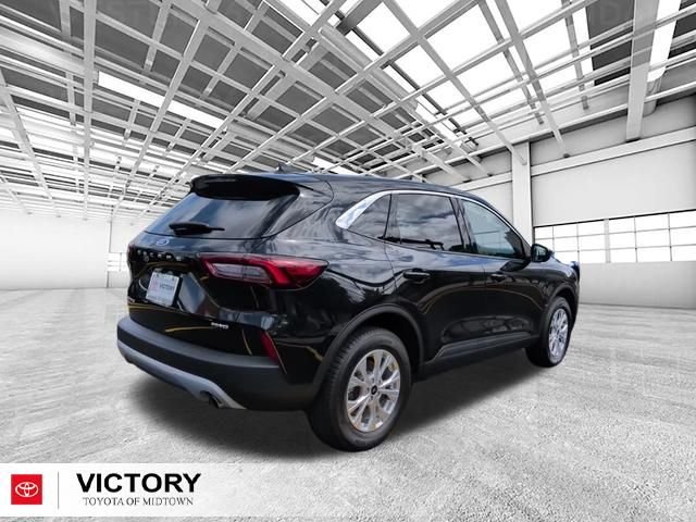Used 2024 Black Ford Active image 3