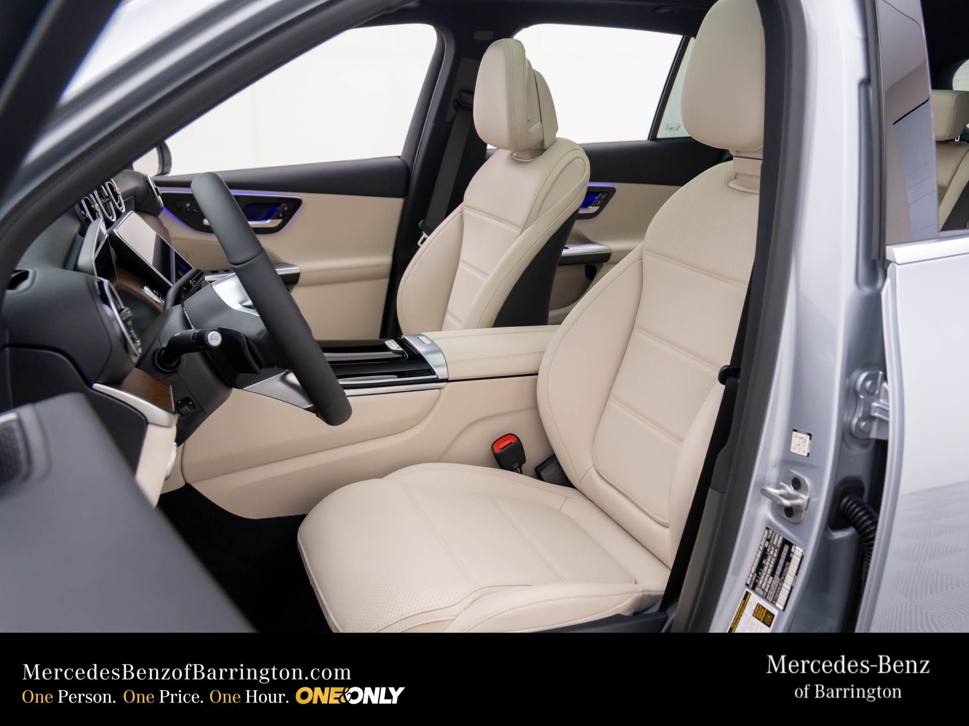 New 2026 Cirrus Silver Metallic Mercedes-Benz GLC 300 image 17