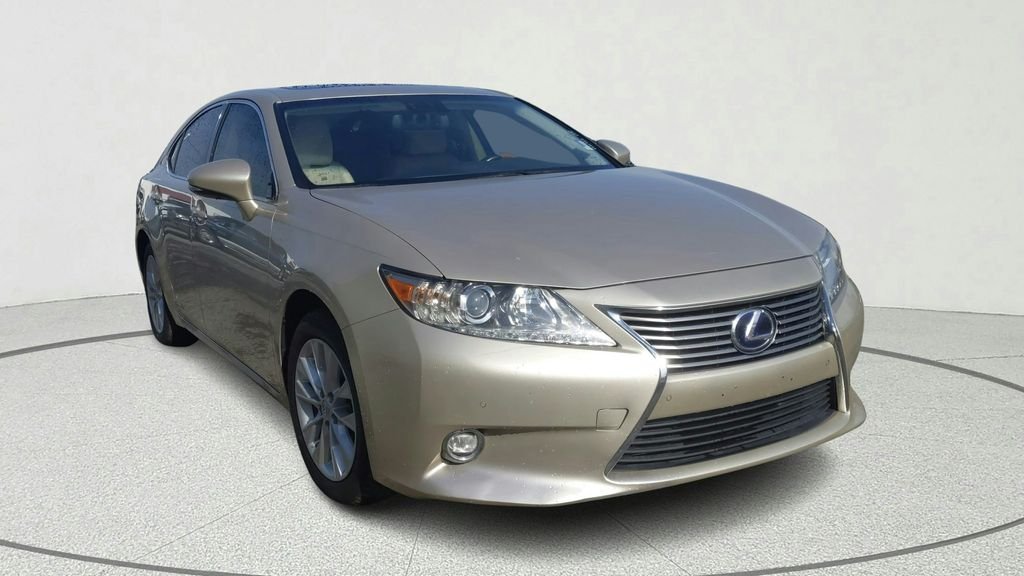 2015 Lexus ES 300h