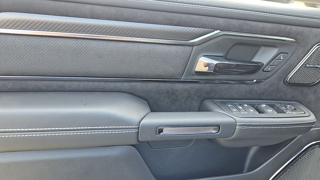 2026 RAM 1500 RHO - Photo 8