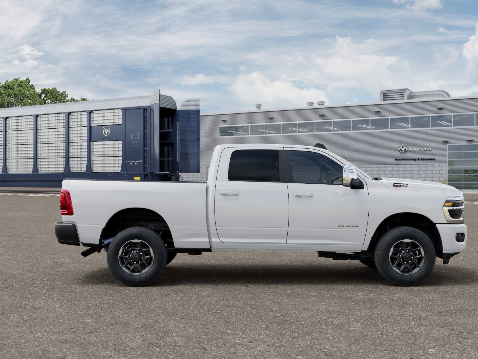 New 2026 Bright White Clear-Coat Exterior Paint RAM Laramie image 21