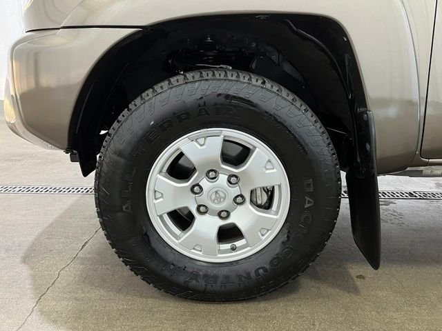 Used 2015 Brown Toyota PreRunner image 22