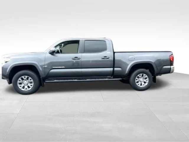 Used 2019 Gray Toyota SR5 image 2