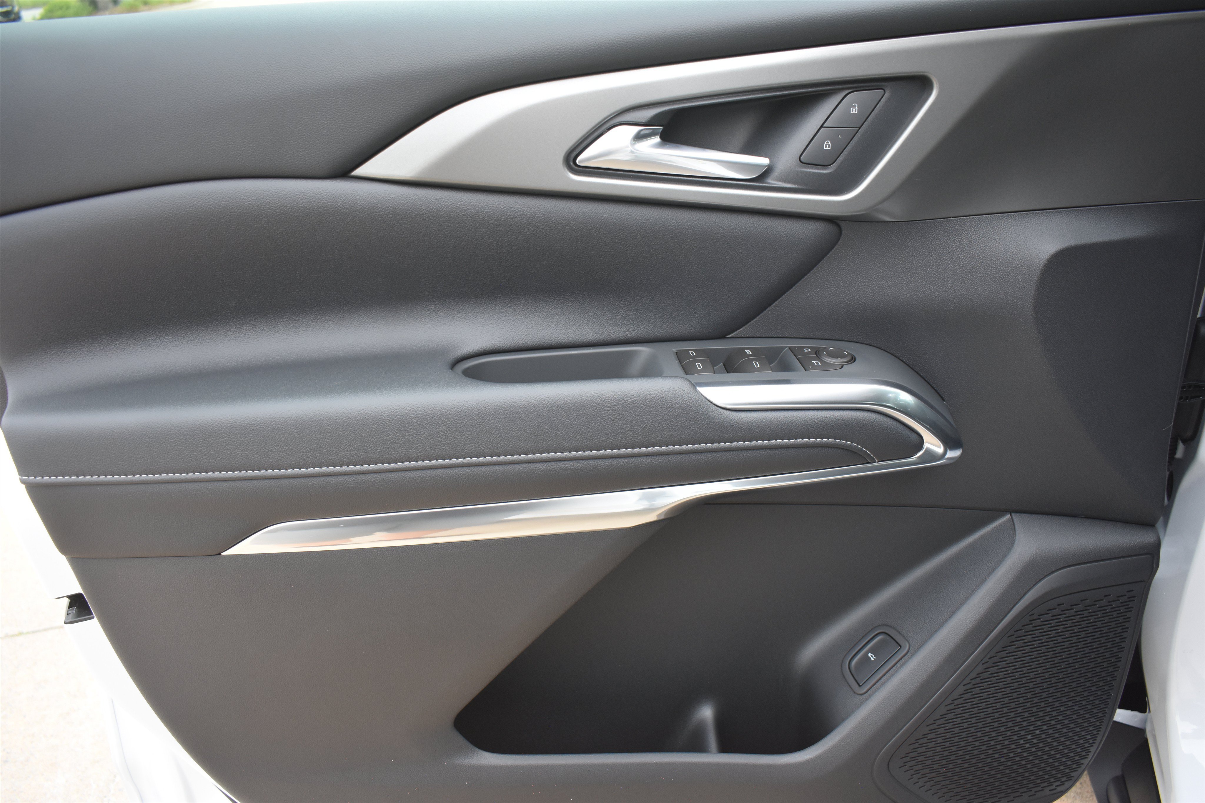2026 Chevrolet Traverse LT - Photo 11