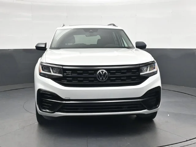 Used 2023 White Volkswagen 3.6L V6 SEL R-Line image 11