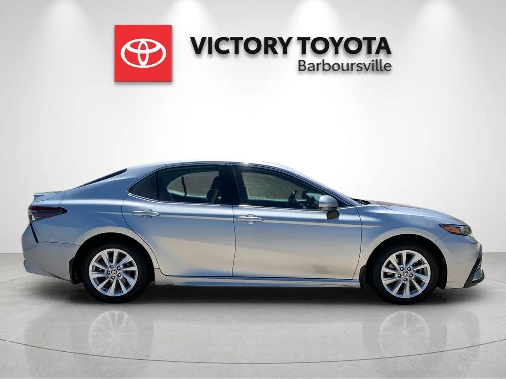 Used 2023 Silver Toyota SE image 6