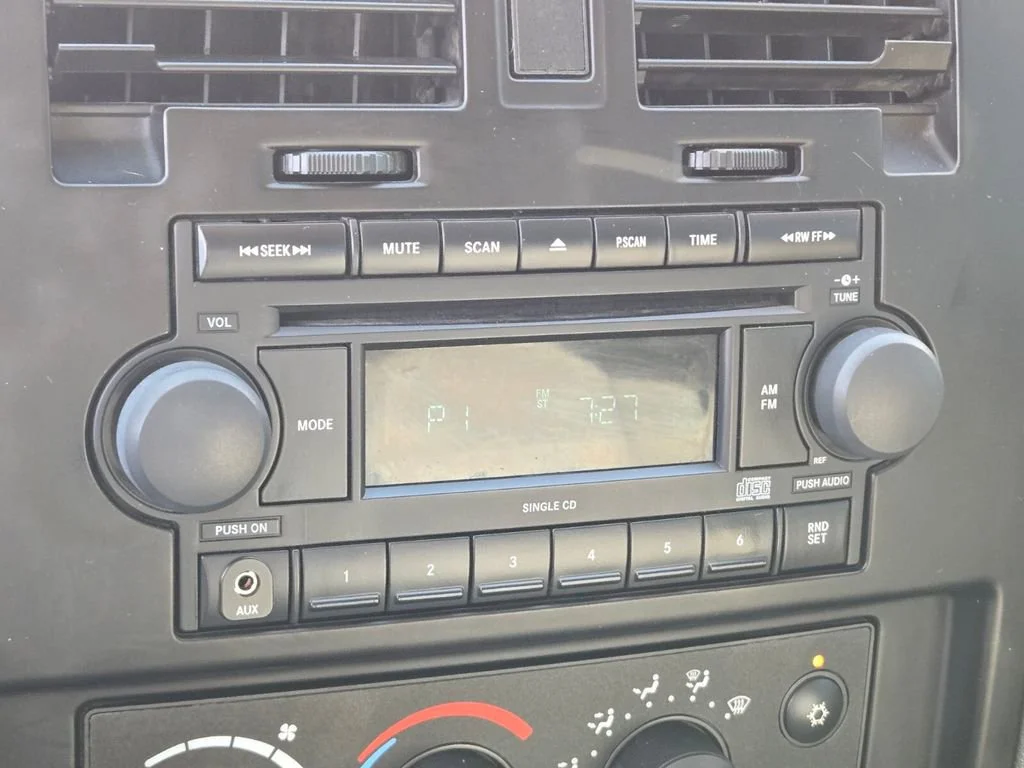 Used 2006 Patriot Blue Pear Dodge ST image 19