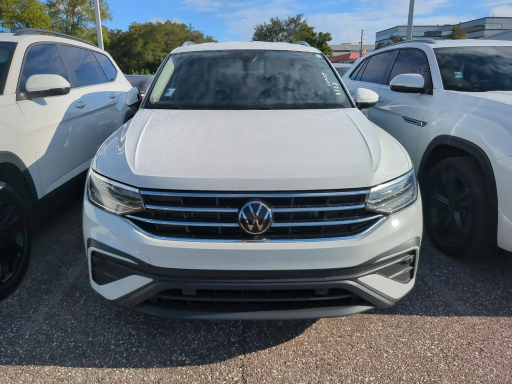 Certified Used 2024 White/off-white Volkswagen 2.0T SE image 3
