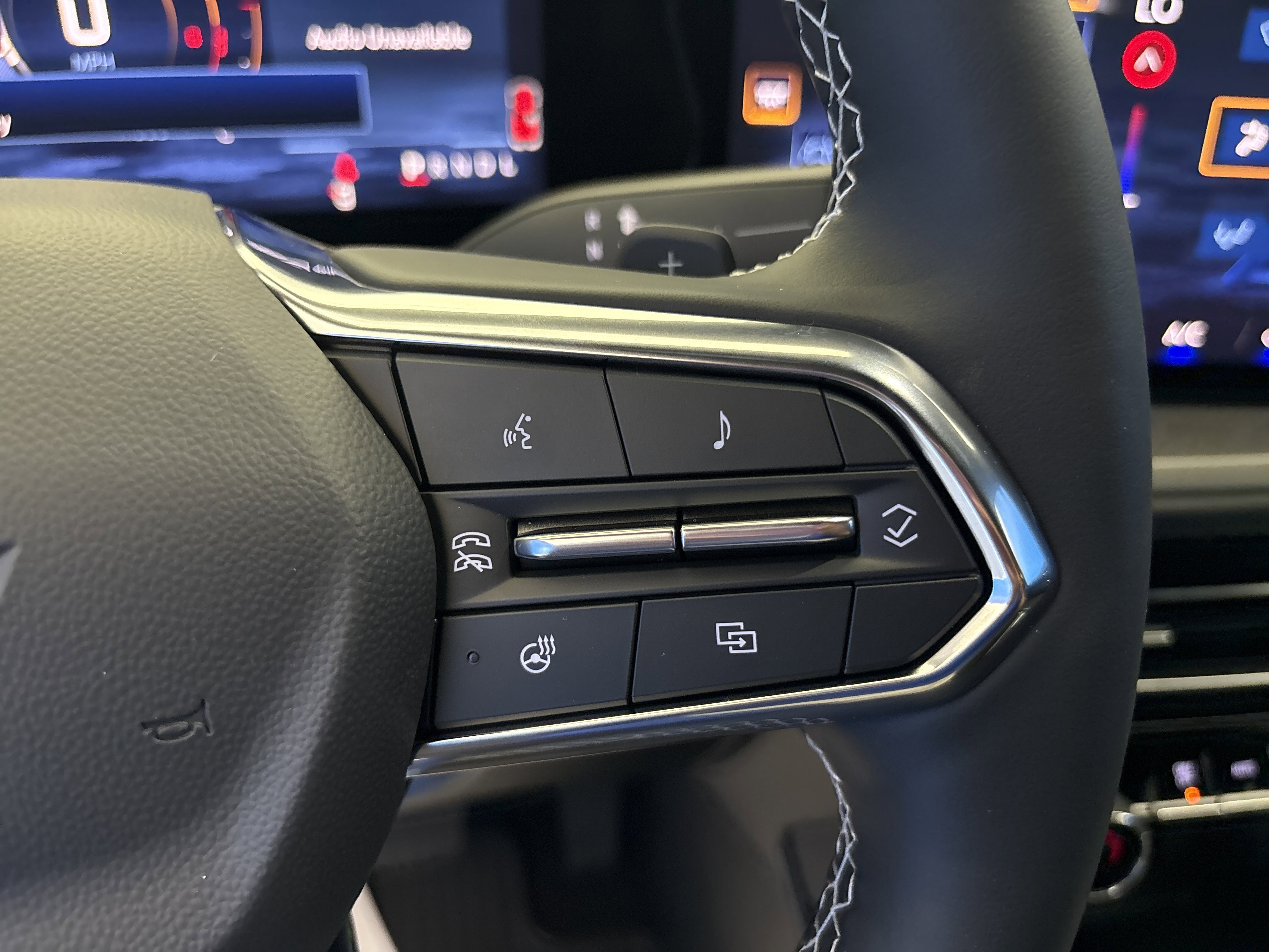 New 2026 Mosaic Black Metallic Chevrolet LT image 16