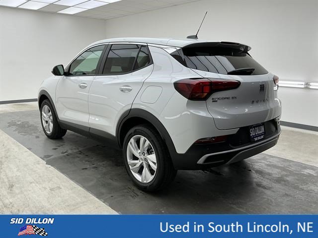 Used 2026 Summit White Buick Preferred image 6
