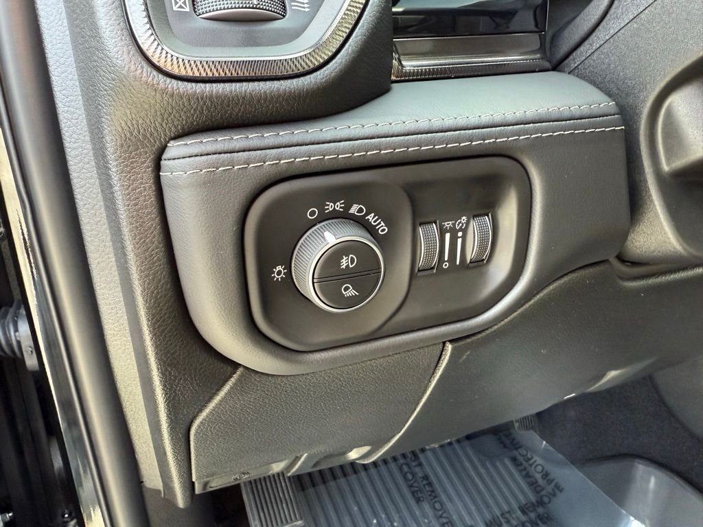 2025 RAM 2500 Rebel - Photo 16
