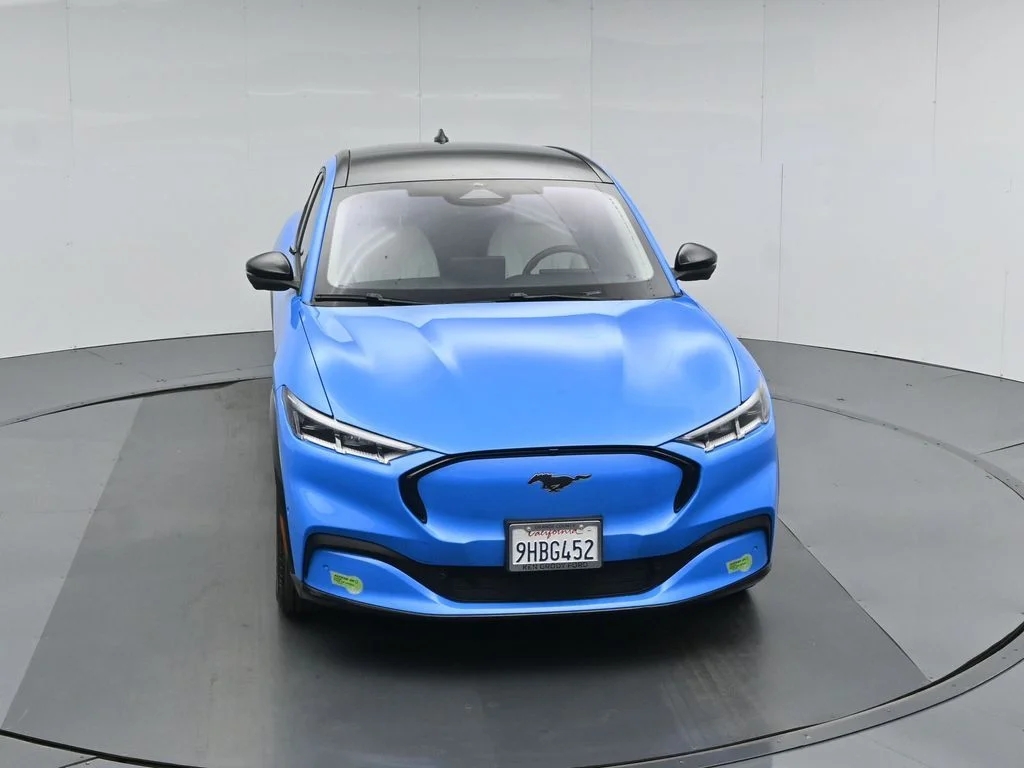 Used 2023 Blue Ford Premium image 36