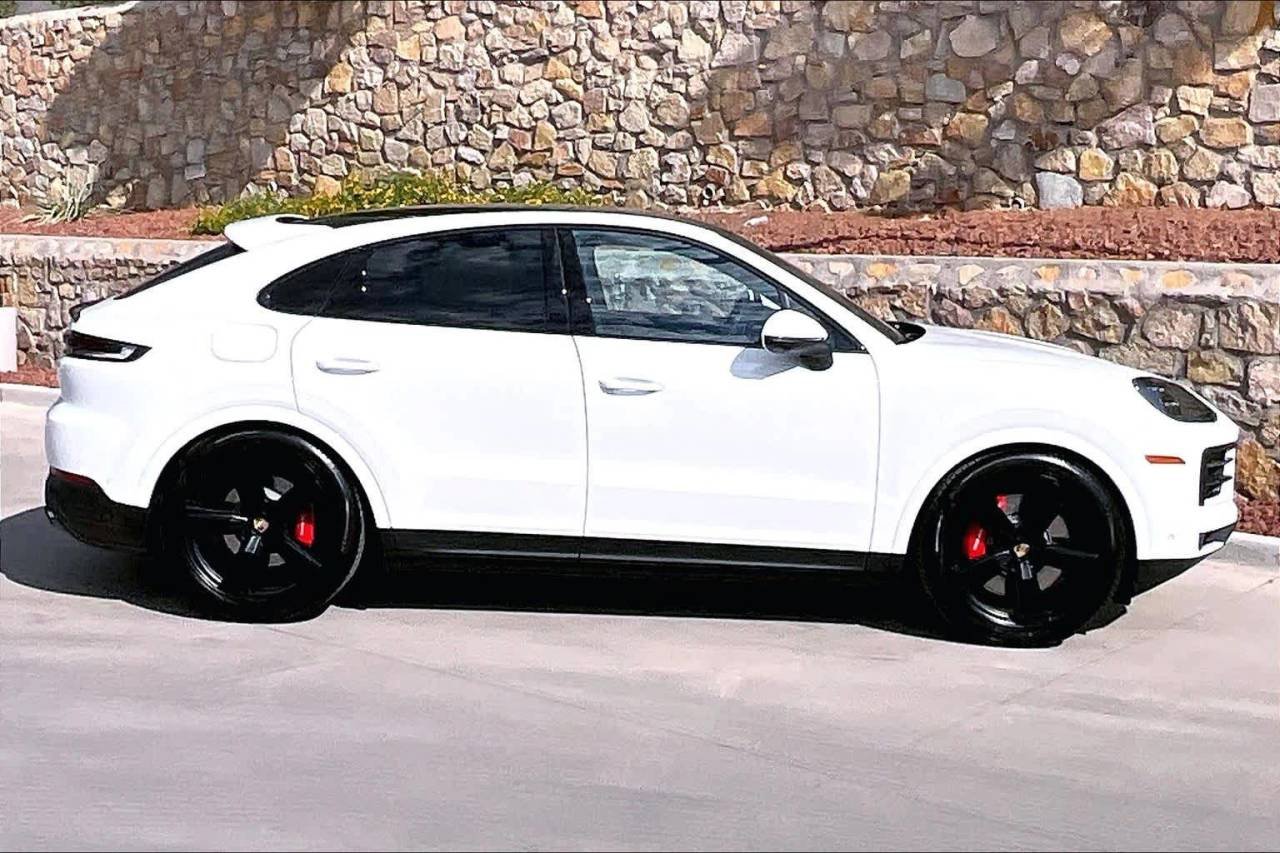 New 2026 White Porsche S Coupe image 8