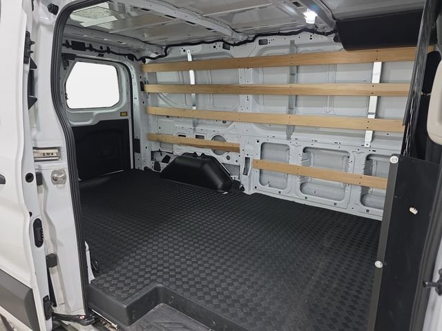 Used 2025 White Ford Base image 13