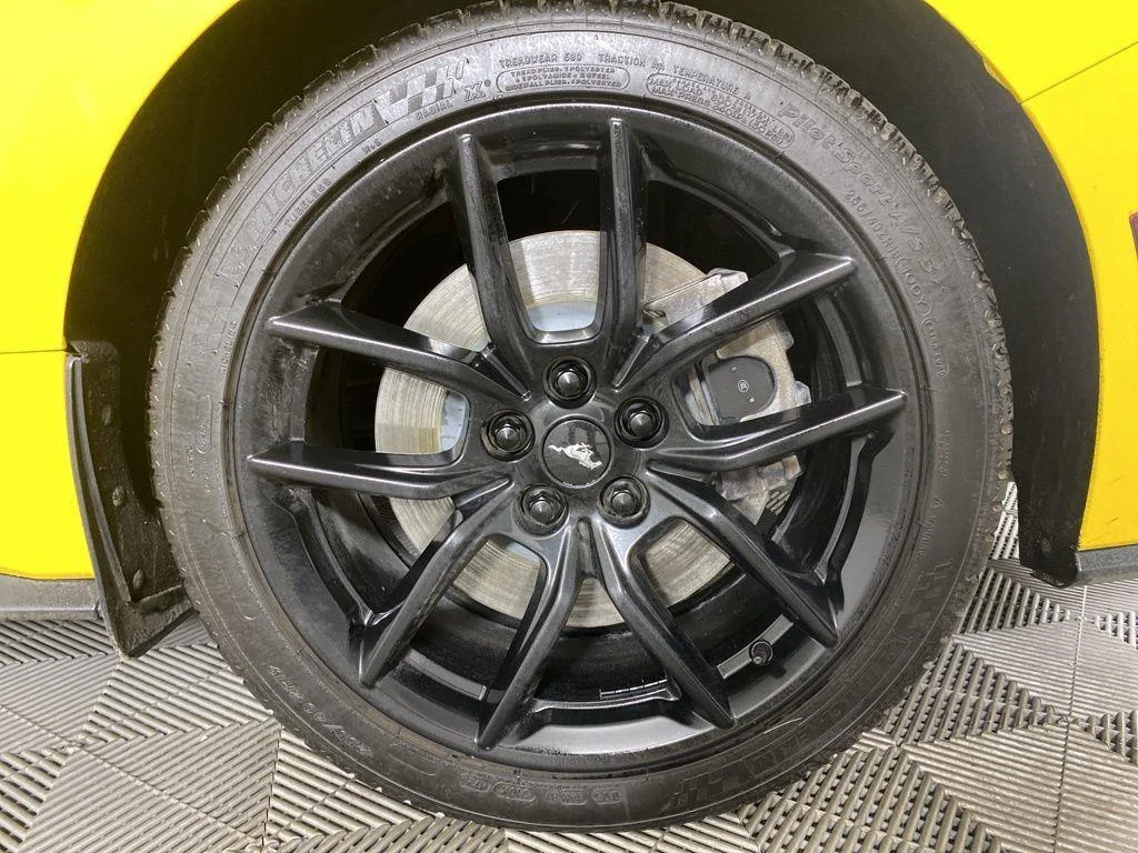 Used 2024 Yellow Splash Metallic Tri-coa Ford GT Premium image 16