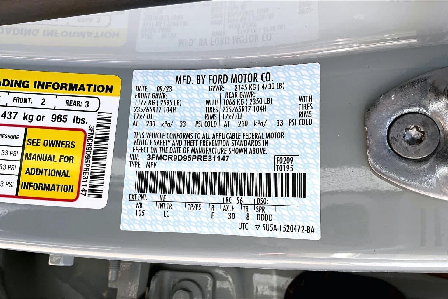 Used 2023 Cactus Gray Ford Badlands image 36
