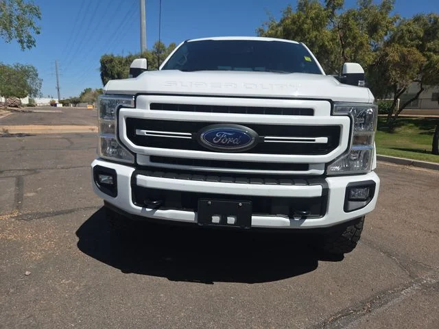 Used 2022 White Ford Lariat TREMOR image 3