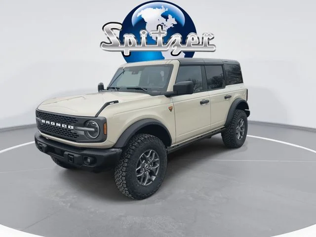 New 2025 Desert Sand Ford Badlands® image 4