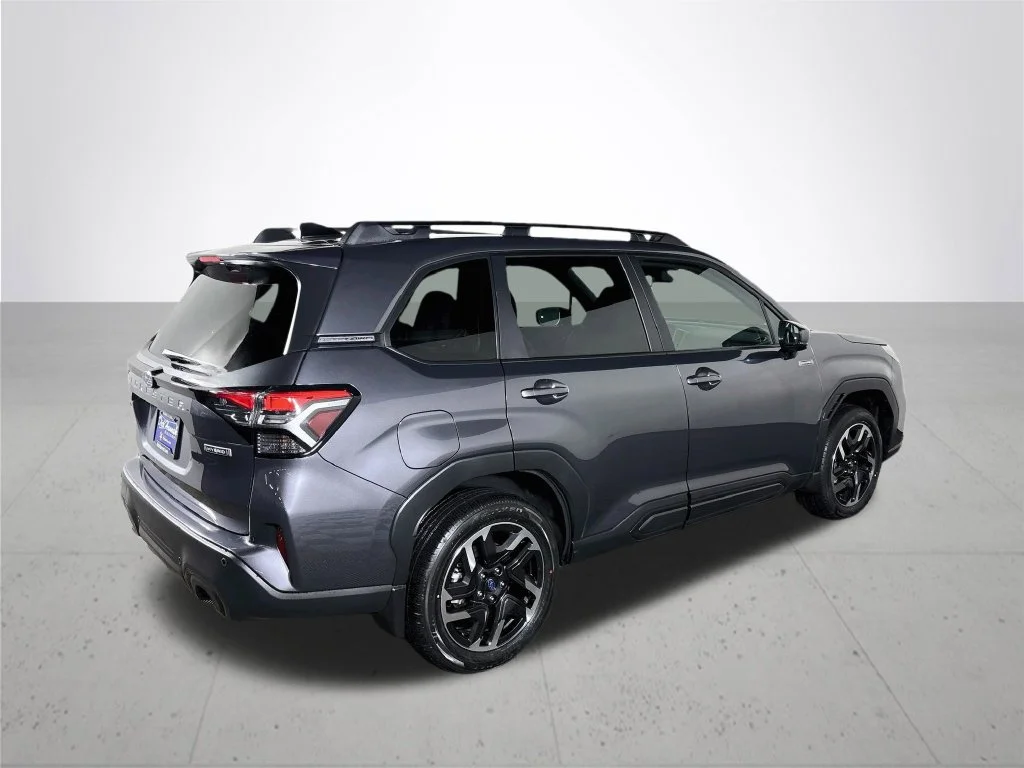 New 2026 MAGNETITE GRAY METALLIC Subaru Limited Hybrid image 6